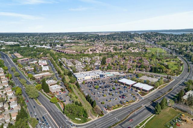 102 Moylan Way, Folsom, CA 95630