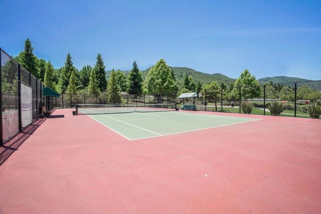 7466 Dunbar Court, Gilroy, CA 95020