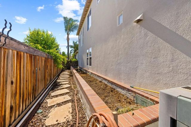 7466 Dunbar Court, Gilroy, CA 95020