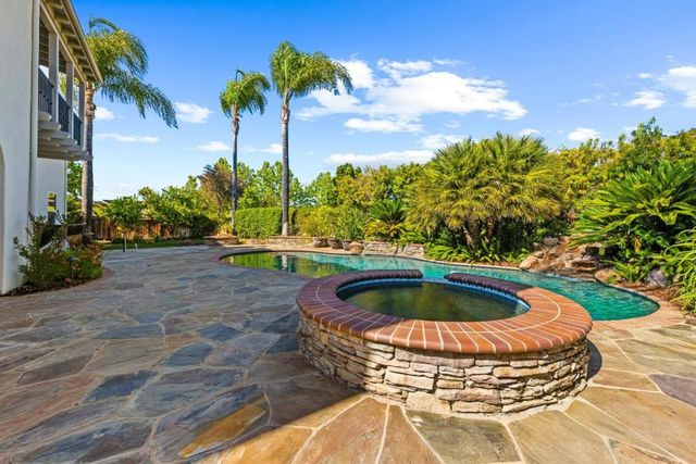 7466 Dunbar Court, Gilroy, CA 95020