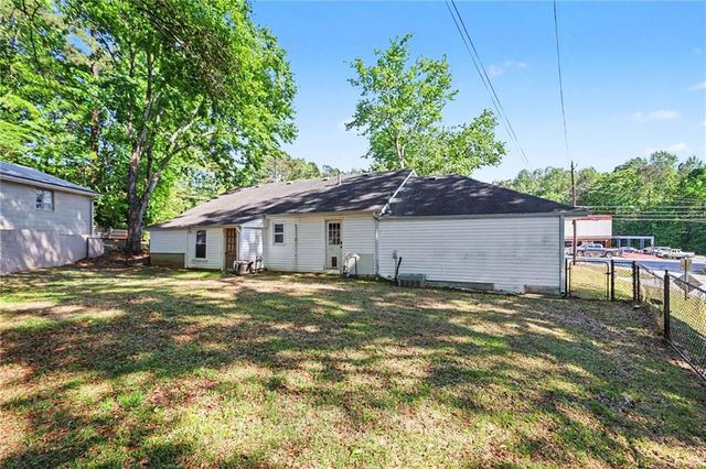 234 E Memorial Drive, Dallas, GA 30132