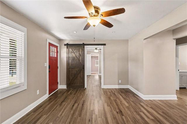 234 E Memorial Drive, Dallas, GA 30132