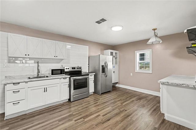 234 E Memorial Drive, Dallas, GA 30132