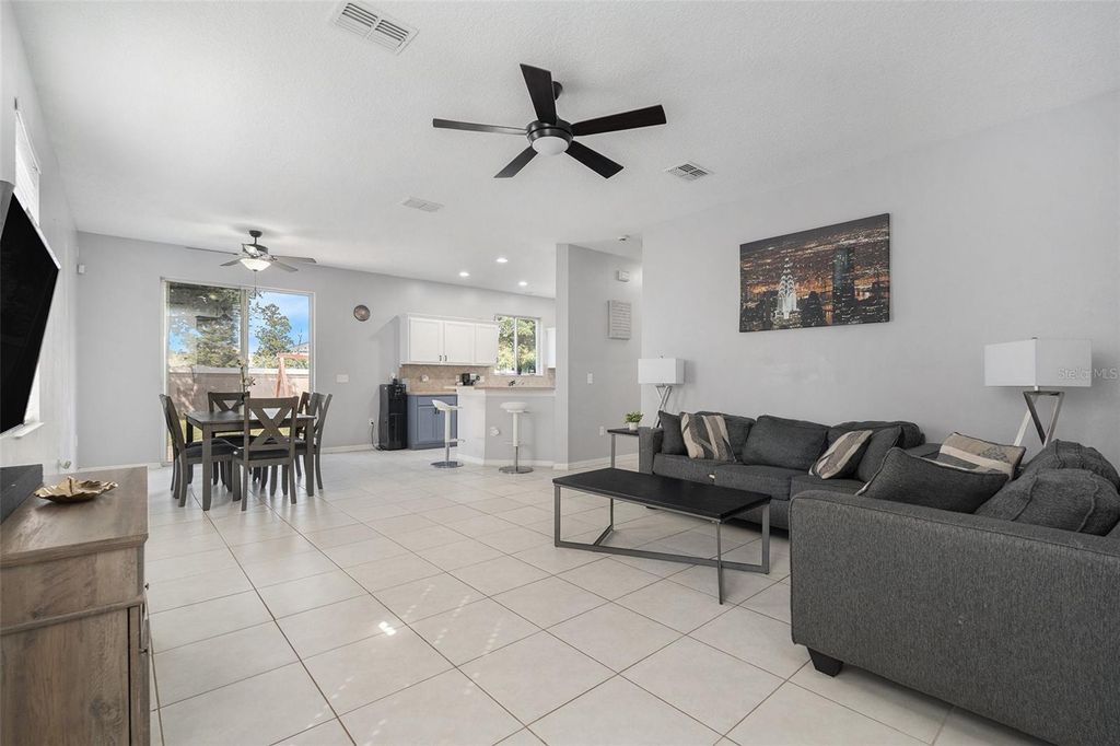 Image 3 of property listing at 9711 SIMEON DRIVE, Land O Lakes, FL 34638