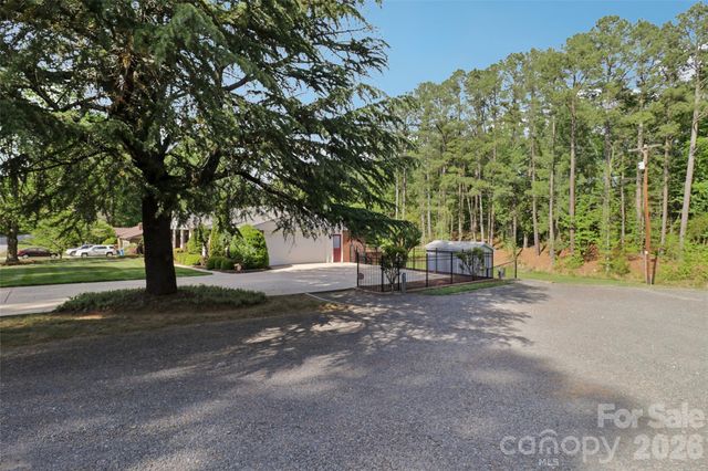 1002 Ridge Street, Albemarle, NC 28001