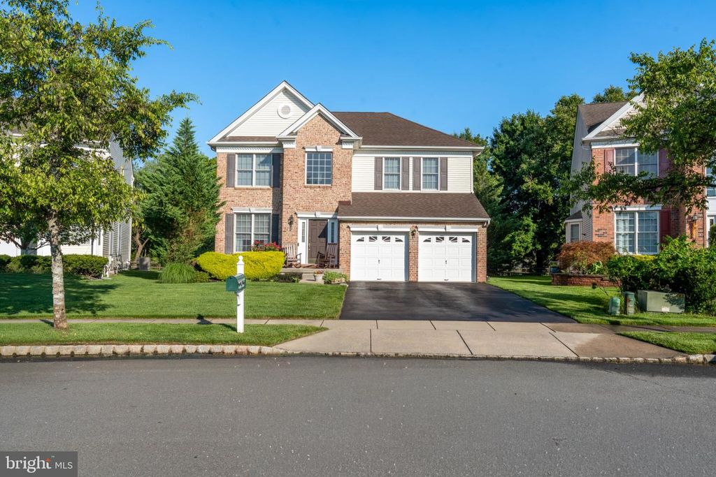12 HEDLEY DR, PRINCETON, NJ 08540 — exterior