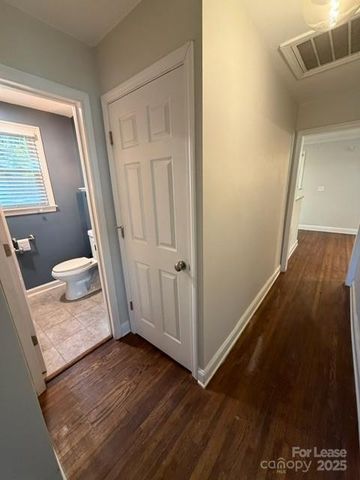 1432 Winston Drive, Charlotte, NC 28205