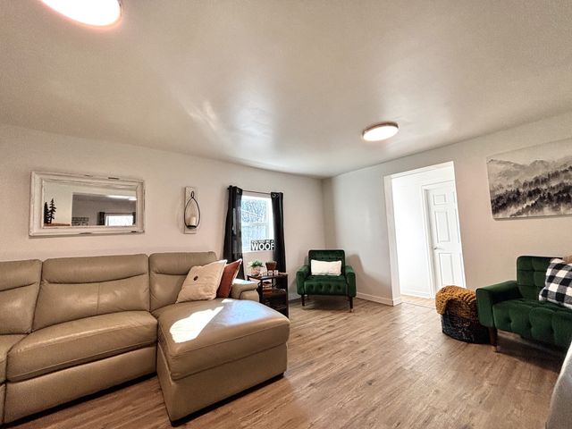 1625 Highway 48, S, Dickson, TN 37055