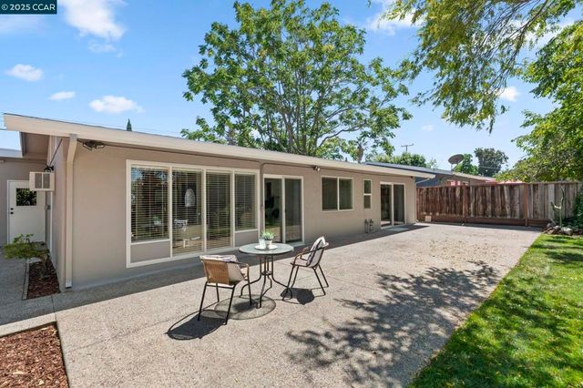 3249 Claudia Dr, Concord, CA 94519