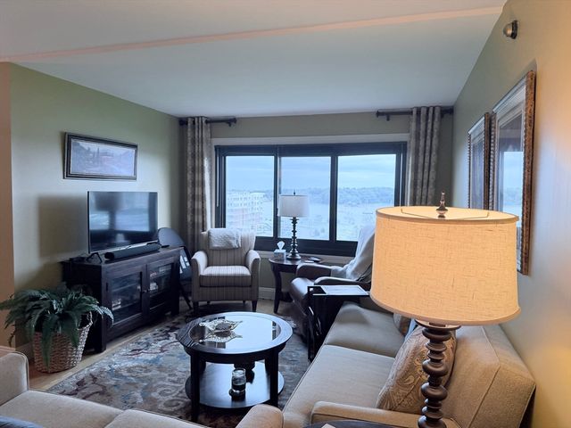73 Broad Reach 95, Weymouth, MA 02191