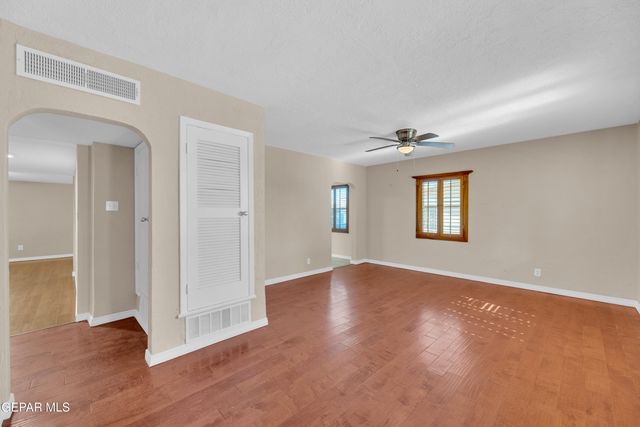 3411 LEAVELL Avenue, El Paso, TX 79904