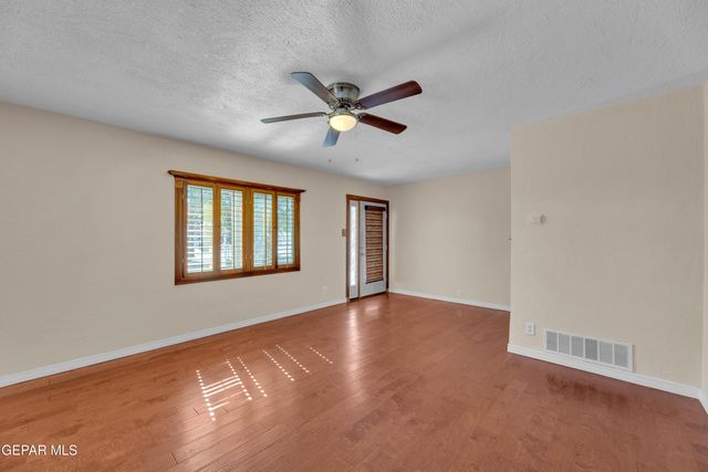 3411 LEAVELL Avenue, El Paso, TX 79904