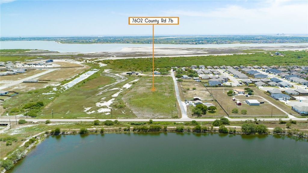 7602 County Road 7B, Corpus Christi, TX 78414 — exterior