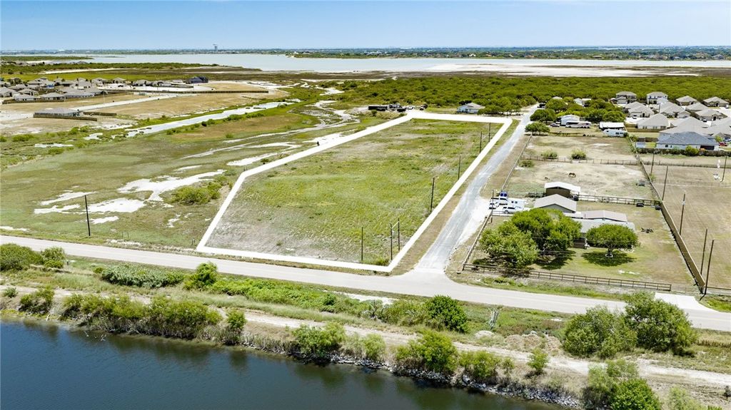 7602 County Road 7B, Corpus Christi, TX 78414 — photo 3