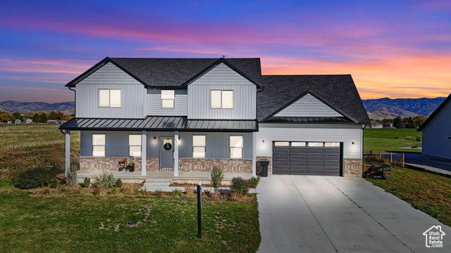 637 S 4TH W, Preston, ID 83263