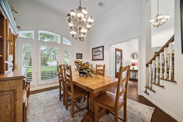 26 Epping Forest Way, Sugar Land, TX 77479