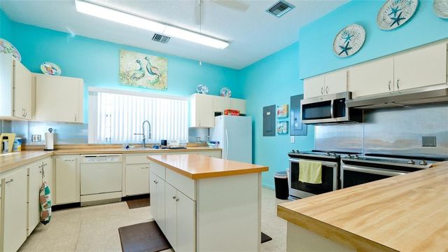158 OSPREY CIRCLE, Ellenton, FL 34222
