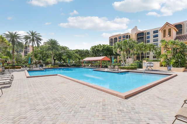 7153 Promenade Drive 601, Boca Raton, FL 33433