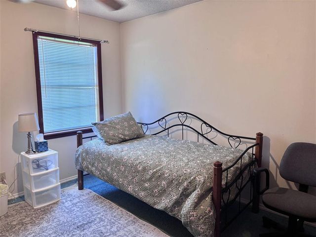 3233 Cypress Lake Drive, Lake Charles, LA 70611