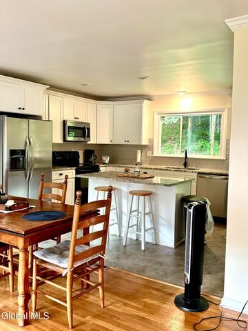 10 Williams Street, Wynantskill, NY 12198