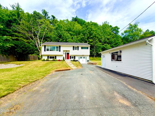 10 Williams Street, Wynantskill, NY 12198