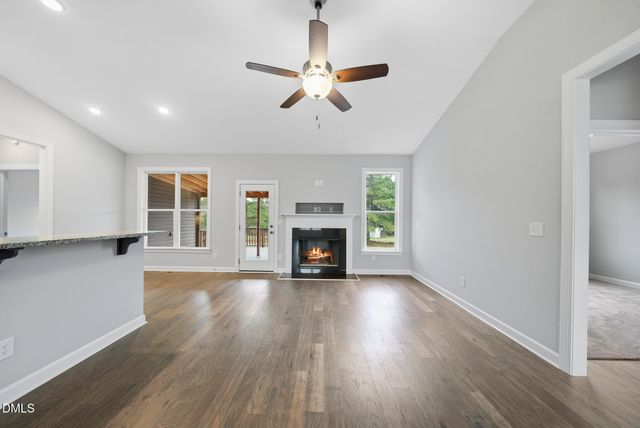 40 Exeter Way, Louisburg, NC 27549