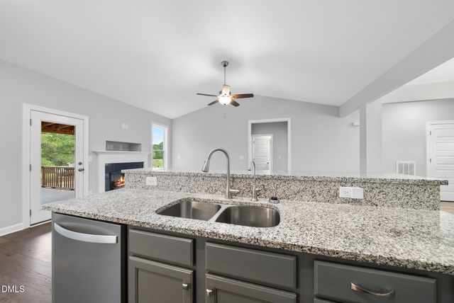 40 Exeter Way, Louisburg, NC 27549