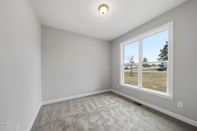 40 Exeter Way, Louisburg, NC 27549