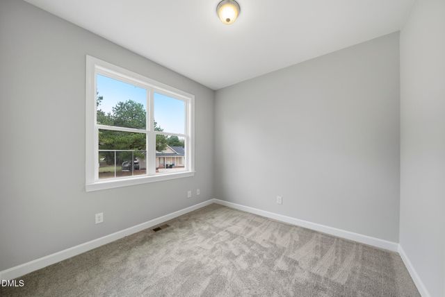 40 Exeter Way, Louisburg, NC 27549