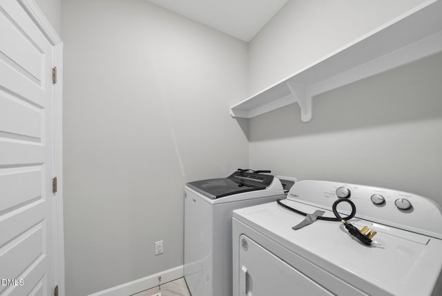 40 Exeter Way, Louisburg, NC 27549