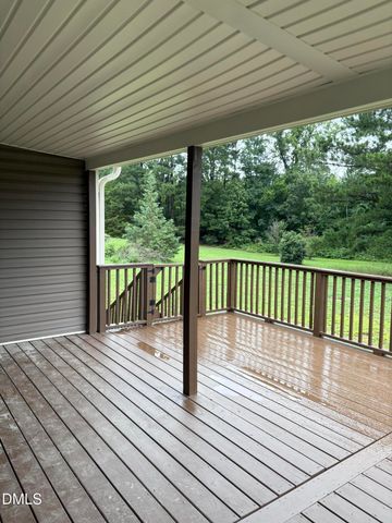 40 Exeter Way, Louisburg, NC 27549