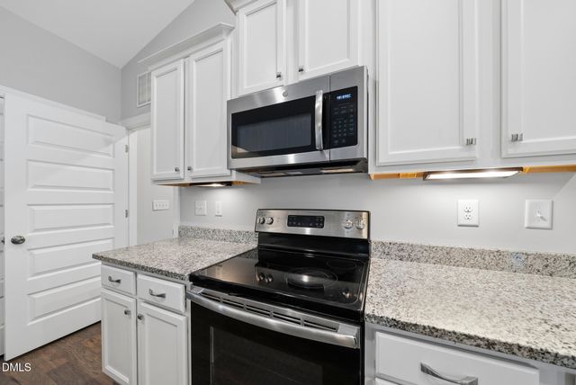 40 Exeter Way, Louisburg, NC 27549