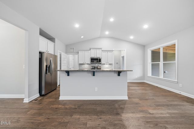 40 Exeter Way, Louisburg, NC 27549