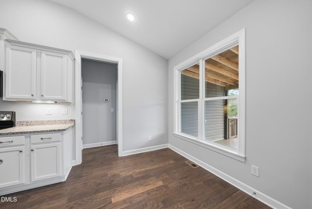 40 Exeter Way, Louisburg, NC 27549