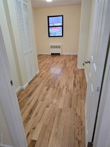 1792 Lacombe Avenue 1, Bronx, NY 10473