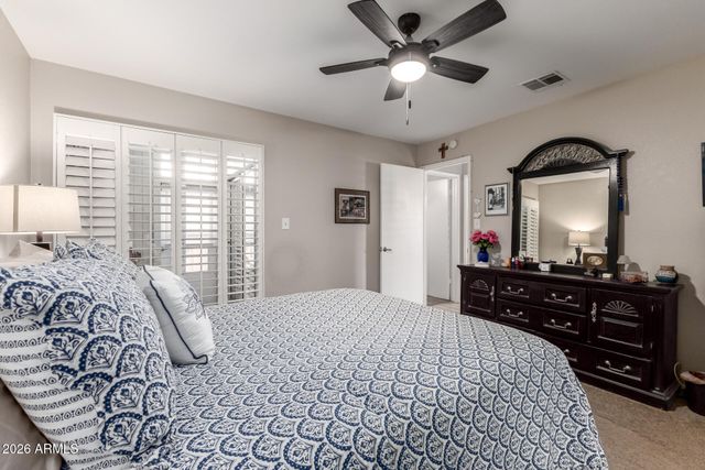 502 W HONONEGH Drive 1, Phoenix, AZ 85027