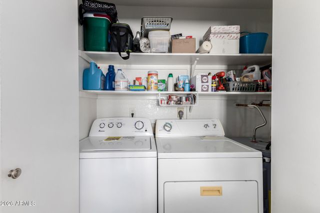 502 W HONONEGH Drive 1, Phoenix, AZ 85027