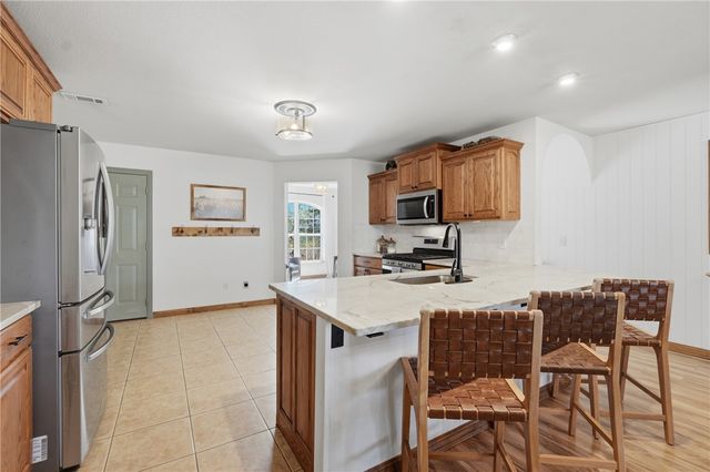 24 Bridlington Drive, Bella Vista, AR 72714