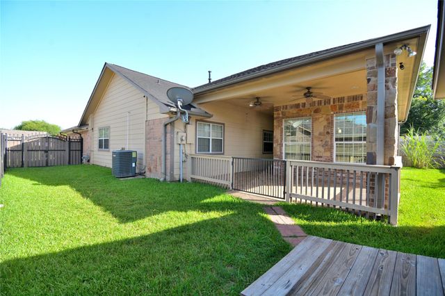 11315 Waxwood Drive, Houston, TX 77089