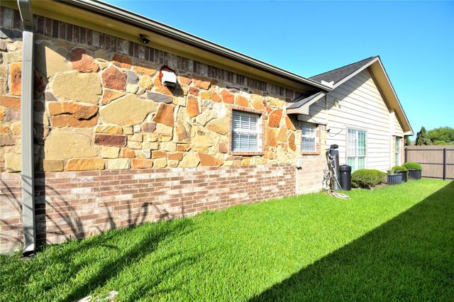 11315 Waxwood Drive, Houston, TX 77089
