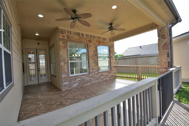 11315 Waxwood Drive, Houston, TX 77089