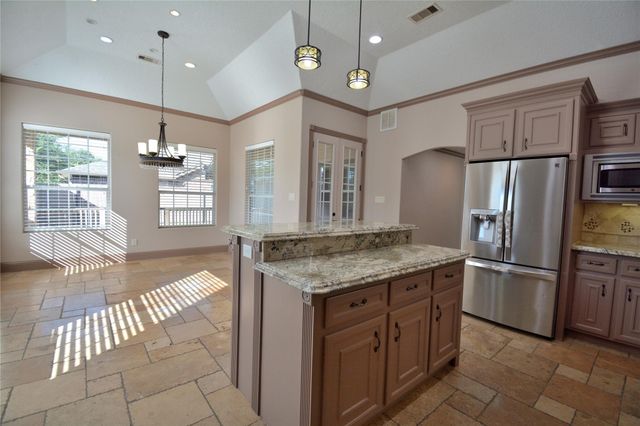 11315 Waxwood Drive, Houston, TX 77089
