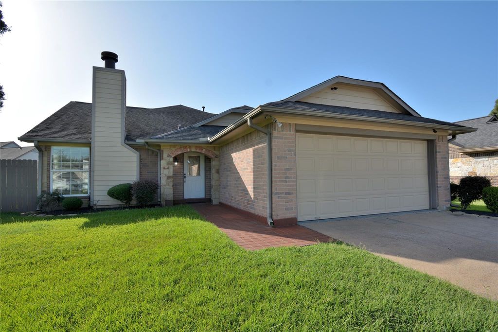 11315 Waxwood Drive, Houston, TX 77089