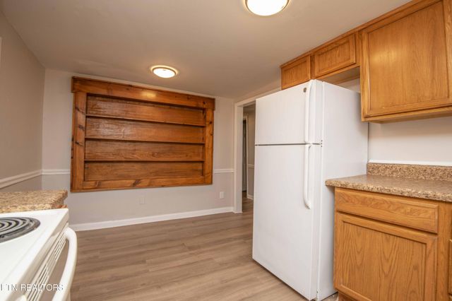 143 Shubert Street, Kingston, TN 37763