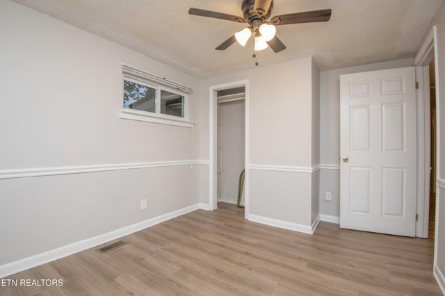 143 Shubert Street, Kingston, TN 37763