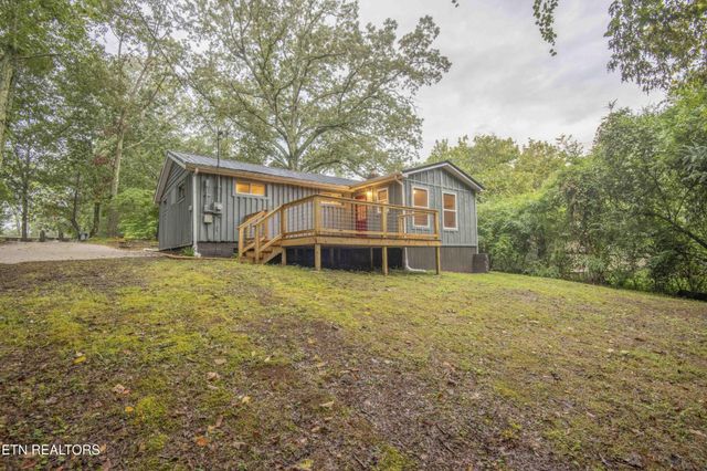 143 Shubert Street, Kingston, TN 37763