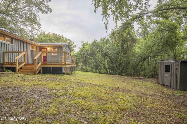 143 Shubert Street, Kingston, TN 37763