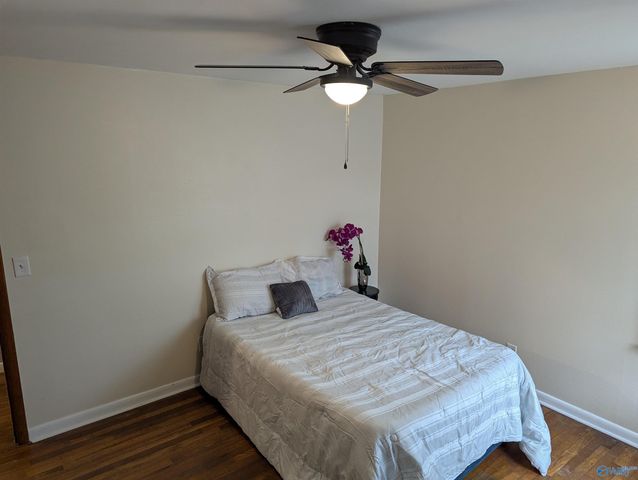 807 Corsbie Street, Hartselle, AL 35640