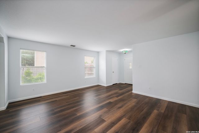 16642 EMERALD BLF, Selma, TX 78154