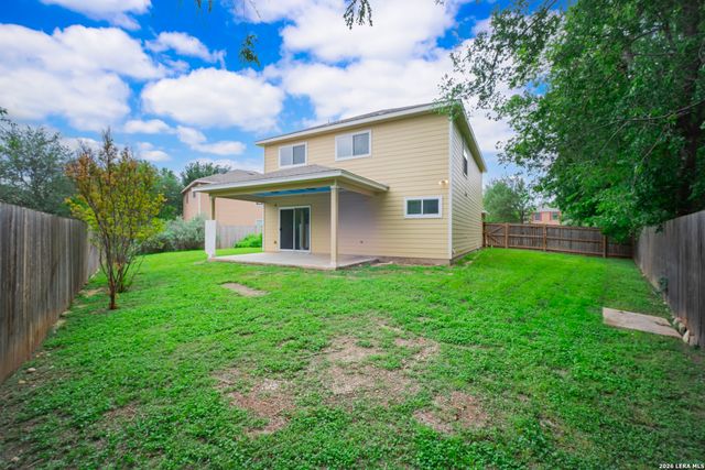 16642 EMERALD BLF, Selma, TX 78154